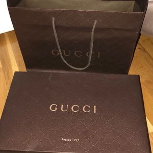 Gucci medium size box and bag